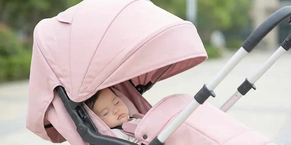 Carrinho de bebê em promoção: como saber se é oferta boa (sem cilada) imagem