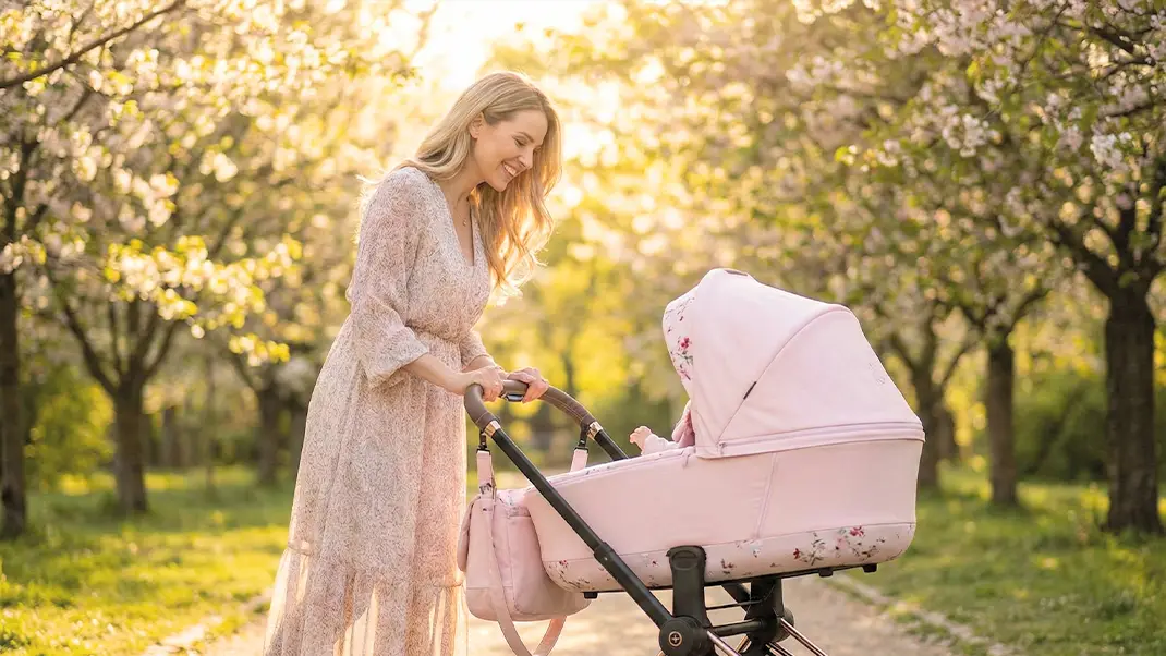 Carrinho de bebê em promoção: como saber se é oferta boa (sem cilada)